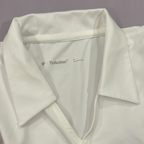 ✨ARITZIA✨ TnAction Outlast Tank - NWT - Brand New - Picture 7 of 7